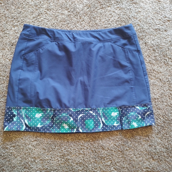 Adidas Large Skort Shorts Skirt With Floral Print! - Picture 5 of 15